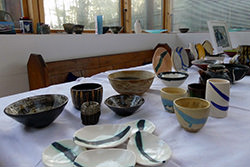 Mixed pottery items